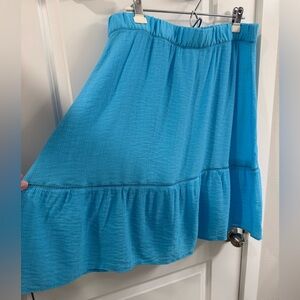 Sz L skyblue skirt by Liz Claiborne